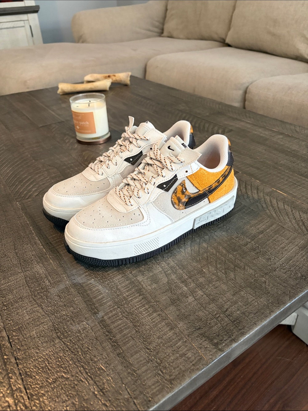 Nike Women's Low-Top Sneakers in Cream with Yellow and Black Accents